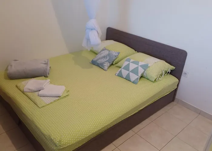 Robinson Ilijana * Gdinj