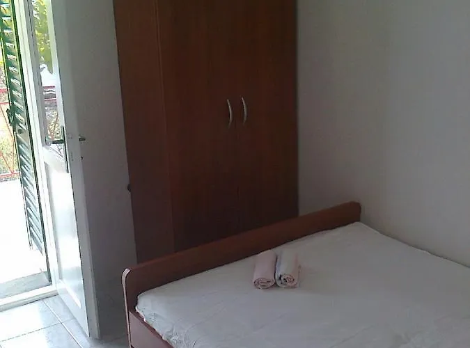 Robinson Ilijana * Gdinj